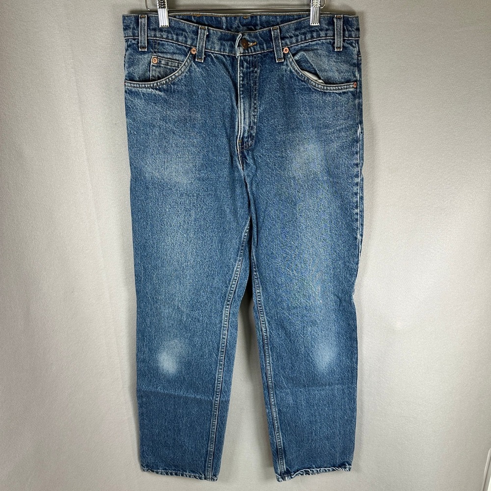 VTG Levi's 505 Men's W34 Straight Light Wash USA Made Orange & Red Batwing Tag